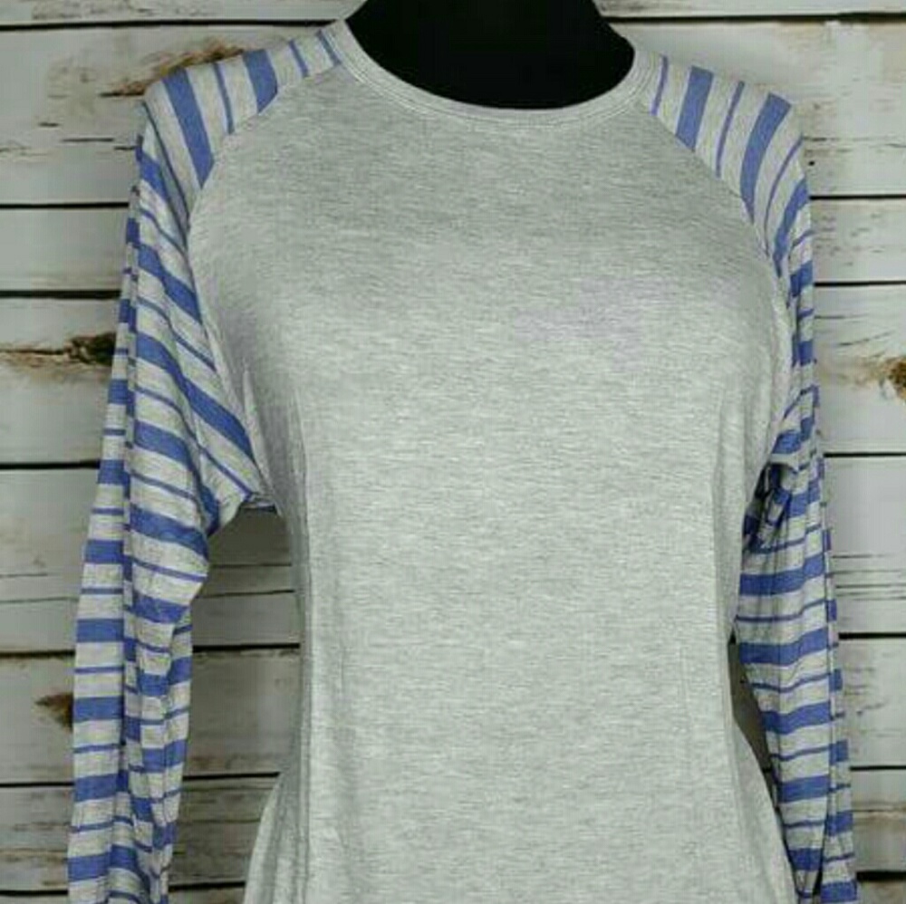 NWT, LULAROE BLUE & WHITE STRIPE RANDY